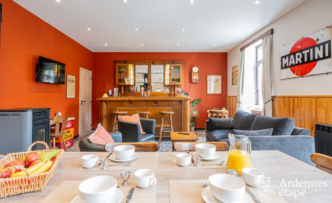 Unique holiday home with 2 bedrooms in Vaux-sur-Sure