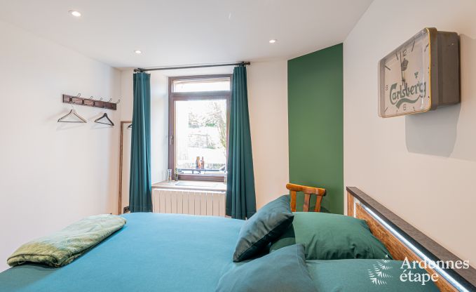 Unique holiday home with 2 bedrooms in Vaux-sur-Sure