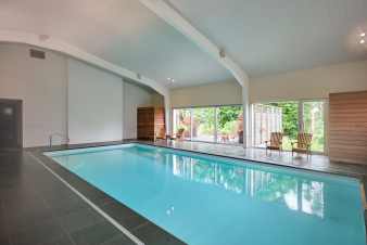 Luxury gte with private wellness centre and swimming pool in Vaux-sur-Sre