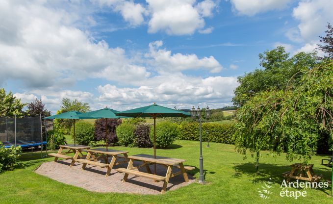 Holiday on a farm in Vaux-sur-S�re for 22 persons in the Ardennes