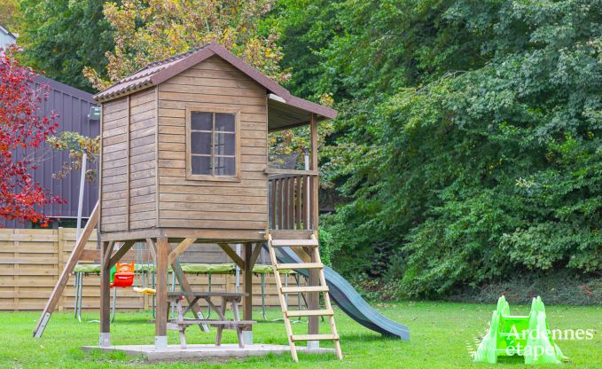 Holiday on a farm in Vaux-sur-S�re for 22 persons in the Ardennes