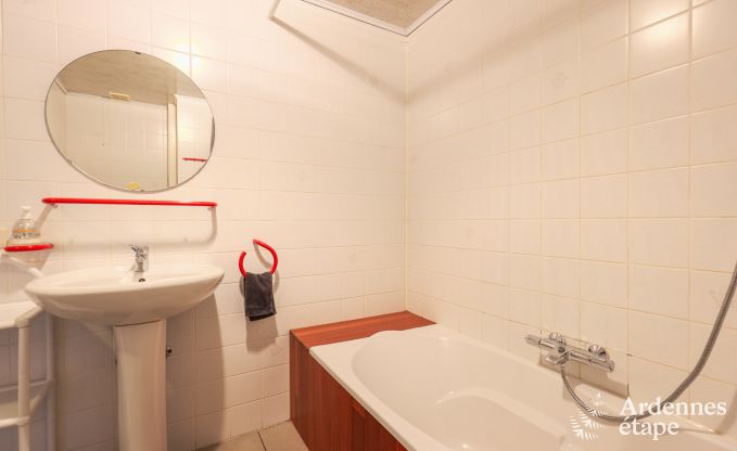 Holiday on a farm in Vaux-sur-S�re for 22 persons in the Ardennes