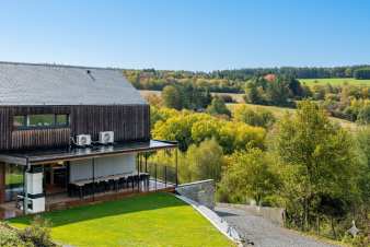 Holiday home for 20 people in Vencimont, spacious bedrooms, sauna, playground, beautiful view in the Ardennes