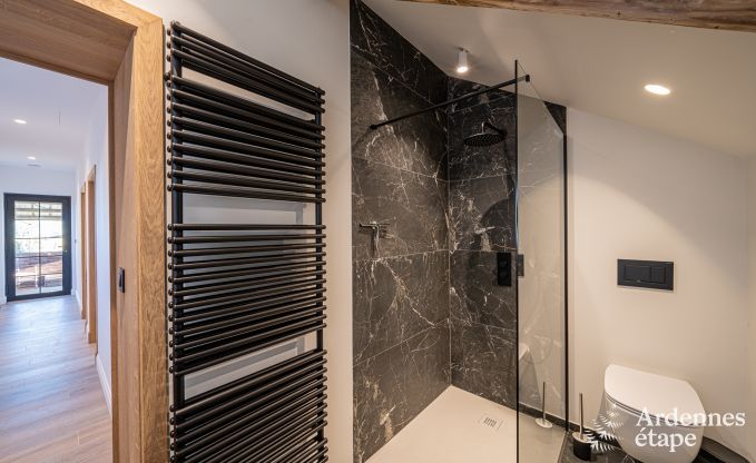 Comfortable chalet in Vencimont for 10 people with modern amenities and private garden in the Ardennes