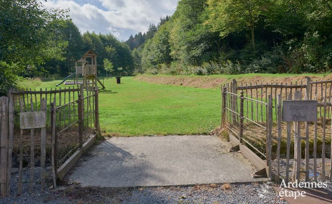 Holiday cottage in Vencimont for 17 persons in the Ardennes