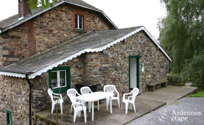 Charming 3-star holiday cottage for 2 persons in the woods of Vielsalm