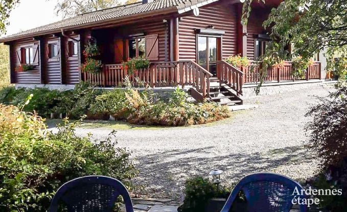 Warm holiday cottage for 4 to 5 persons in the countryside of Vielsalm