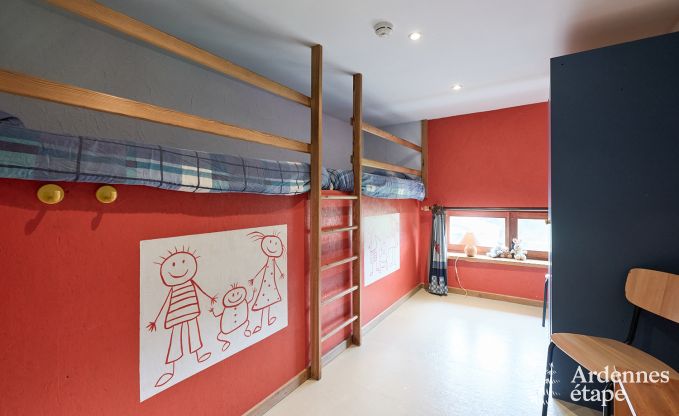 cozy holiday home with 5 bedrooms, jacuzzi, sauna and private garden in Vielsalm Ardennes