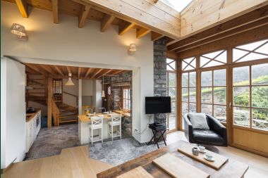 Cozy holiday home with private garden in picturesque Vierves-sur-Viroin for 4 people