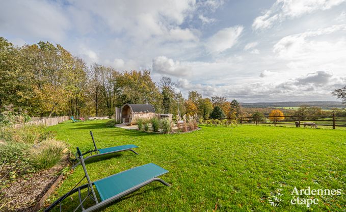 Unforgettable stay in Villers-en-Fagne: Holiday home with sauna, jacuzzi and breathtaking view in the Ardennes.