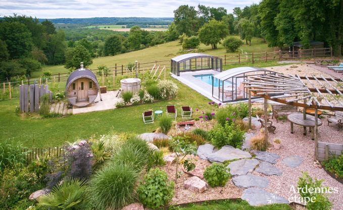 Unforgettable stay in Villers-en-Fagne: Holiday home with sauna, jacuzzi and breathtaking view in the Ardennes.
