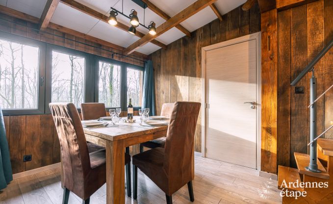 Unforgettable stay in Viroinval: Fully-equipped chalet in the Ardennes for 4 people with sauna and Nordic bath