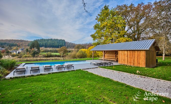 Castle in Vresse-sur-Semois for 15 persons in the Ardennes