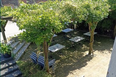 Holiday cottage in Bièvre for 10 persons in the Ardennes