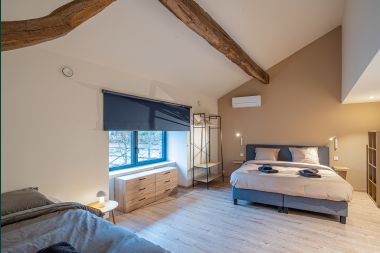 Luxury villa in Vresse-sur-Semois for 14 persons in the Ardennes