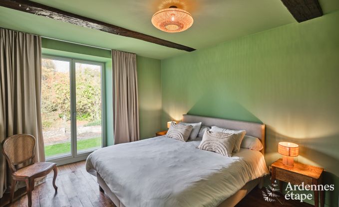 Enchanting stay in the Ardennes: castle in Vresse-sur-Semois with pool, 8 bedrooms for 15 people