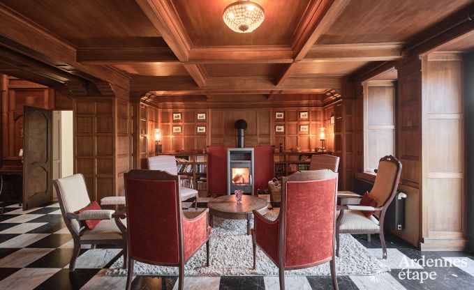 Enchanting stay in the Ardennes: castle in Vresse-sur-Semois with pool, 8 bedrooms for 15 people