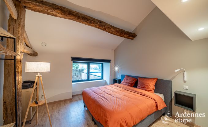 Spacious farmhouse for 14 people in Vresse-sur-Semois with 5 bedrooms, 5 bathrooms, heated indoor pool, playroom and private terrace