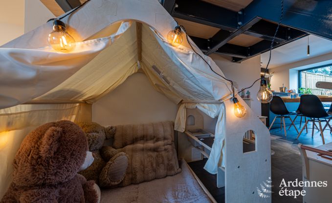 Spacious farmhouse for 14 people in Vresse-sur-Semois with 5 bedrooms, 5 bathrooms, heated indoor pool, playroom and private terrace