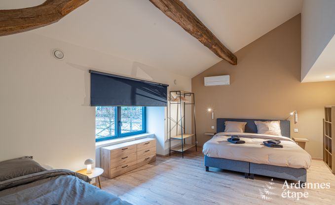 Spacious farmhouse for 14 people in Vresse-sur-Semois with 5 bedrooms, 5 bathrooms, heated indoor pool, playroom and private terrace