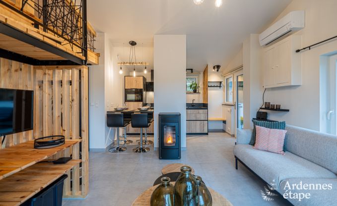 Single-story holiday home in Vresse-sur-Semois: terrace with view, ideal for a couple with children