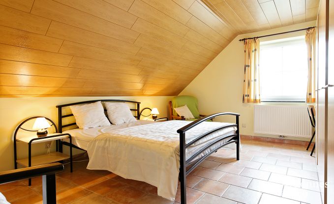 4-star holiday cottage with sauna for 15 persons to rent near Waimes