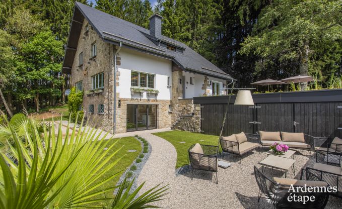 4-star holiday home for 13 people to rent in the Ardennes (Waimes)