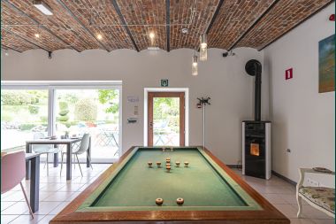 Holiday home in Walcourt, Ardennes, 6 people, 3 bedrooms, outdoor pool, shared garden, modern amenities