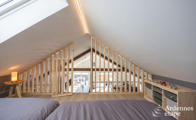 Comfortable holiday home in Welkenraedt for 6 people with jacuzzi, playground equipment and private garden