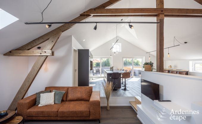 Comfortable holiday home in Welkenraedt for 6 people with jacuzzi, playground equipment and private garden