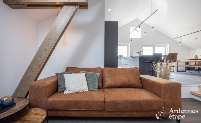 Comfortable holiday home in Welkenraedt for 6 people with jacuzzi, playground equipment and private garden