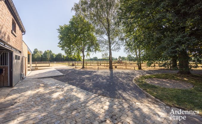 Comfortable holiday home in Welkenraedt for 6 people with jacuzzi, playground equipment and private garden