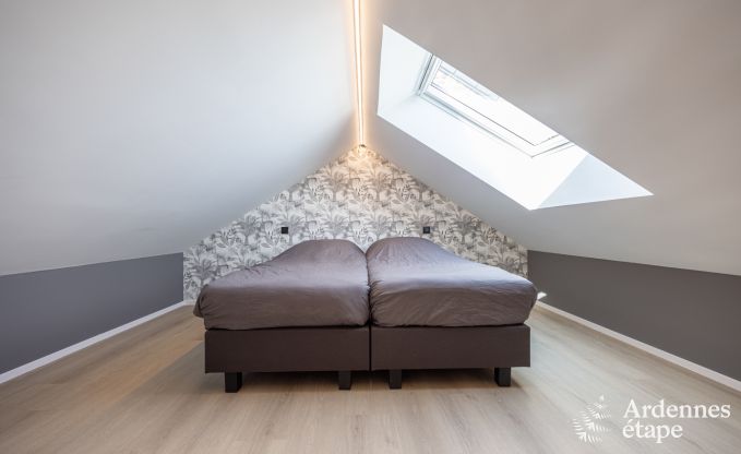 Comfortable holiday home in Welkenraedt for 6 people with jacuzzi, playground equipment and private garden