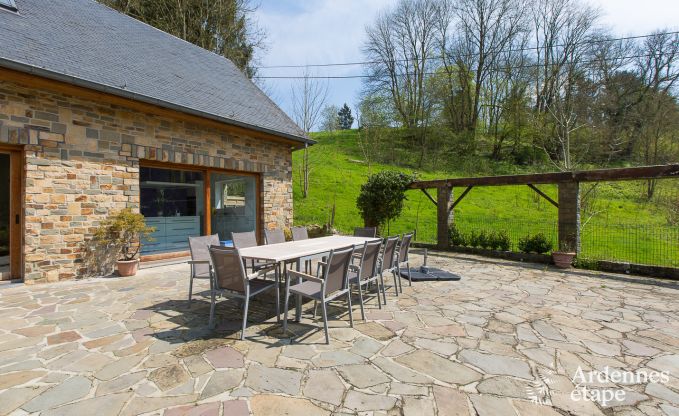 Superb holiday cottage for 8 persons to rent in the Province of Namur