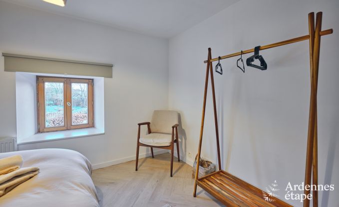 Charming village house for 10 people in Yvoir: hot tub, fireplace, large private garden