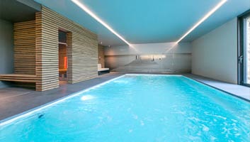  With indoor  swimming pool  